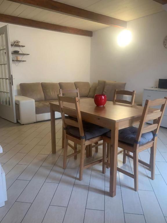 Odeon Apartment In Centro A Livorno Esterno foto